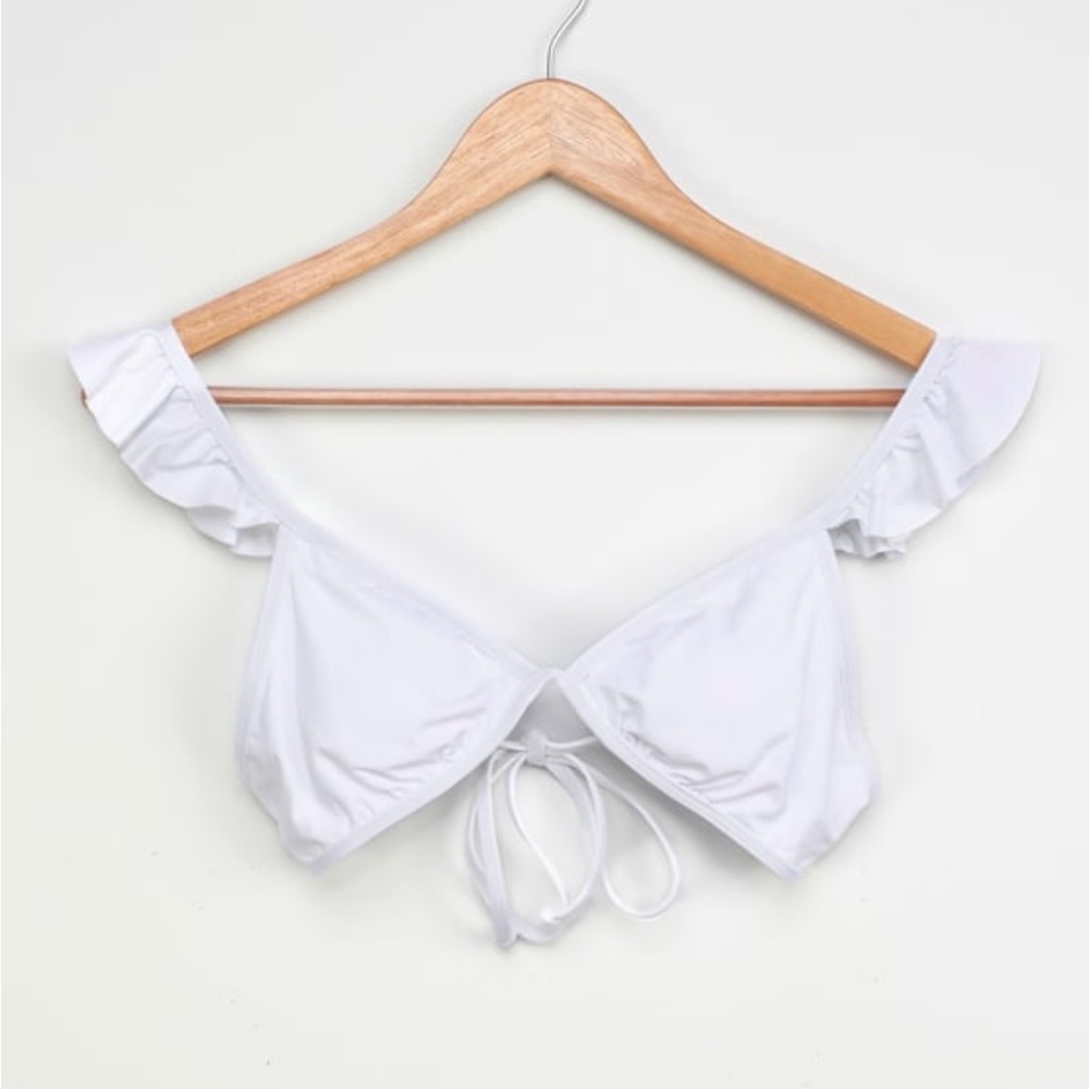 NWT Lulus white bikini top